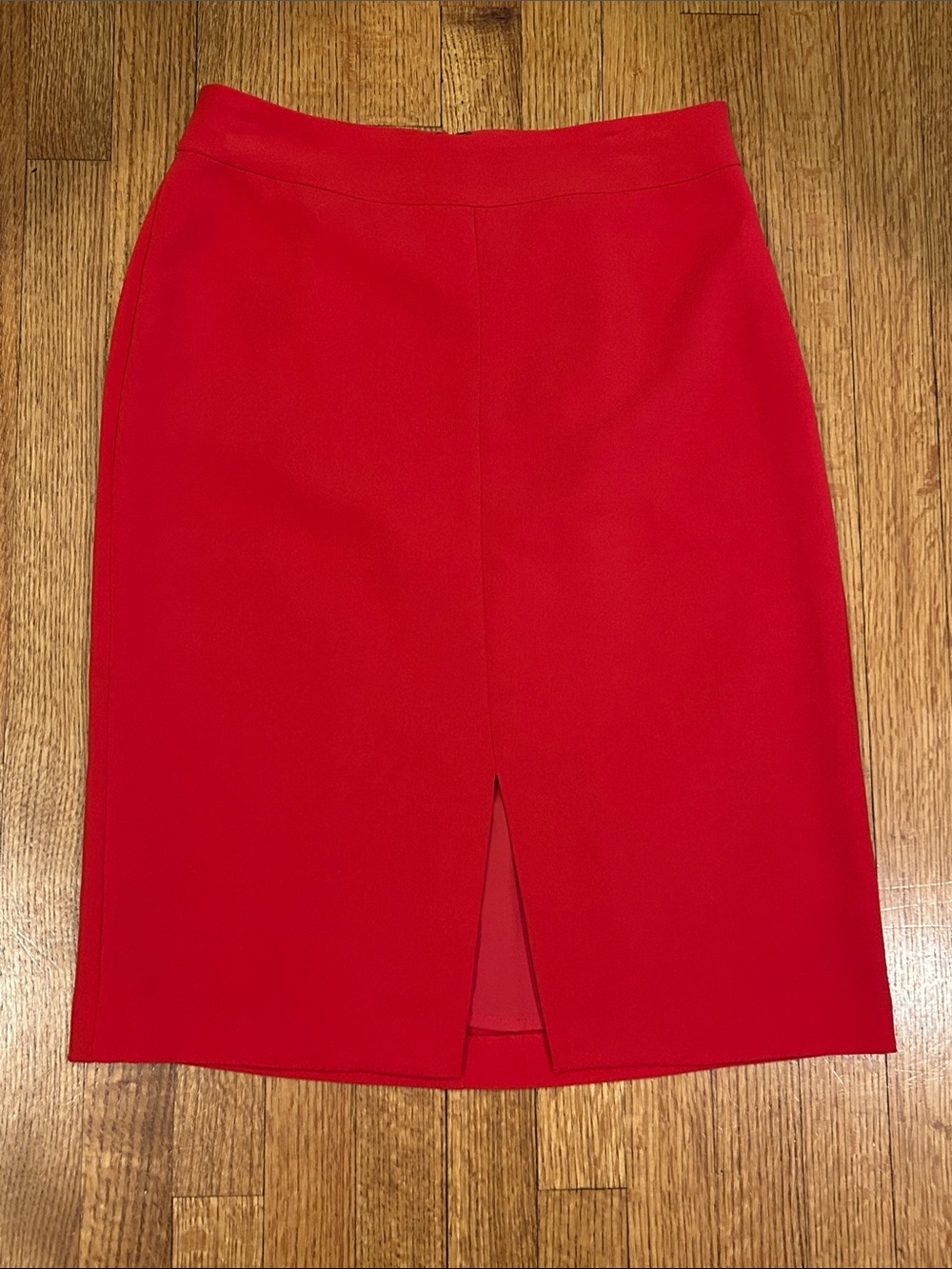 COURT & ROWE Bold Red Pencil Skirt with Front Vent Size 8